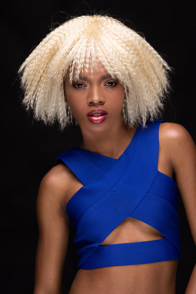 Perruque Mi-longue Blonde Dorée Pour Femmes – Synthétique, Bonnet Classique, Neuf Avec étiquettes